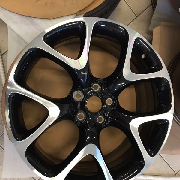 regal commodore wheel