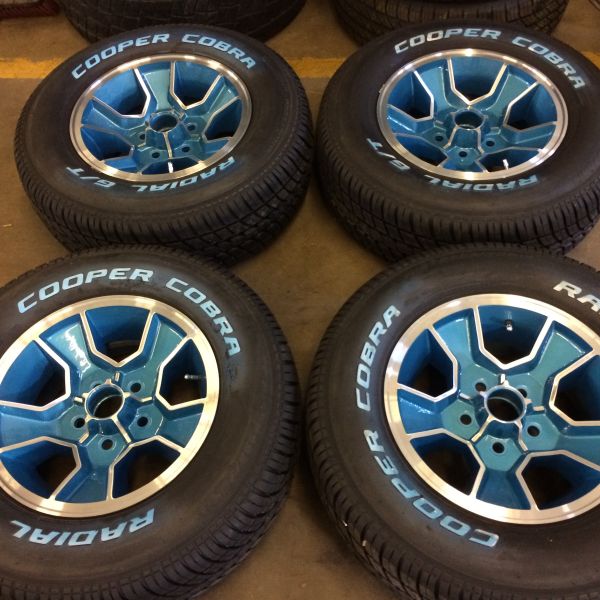 vintage blue camaro wheels